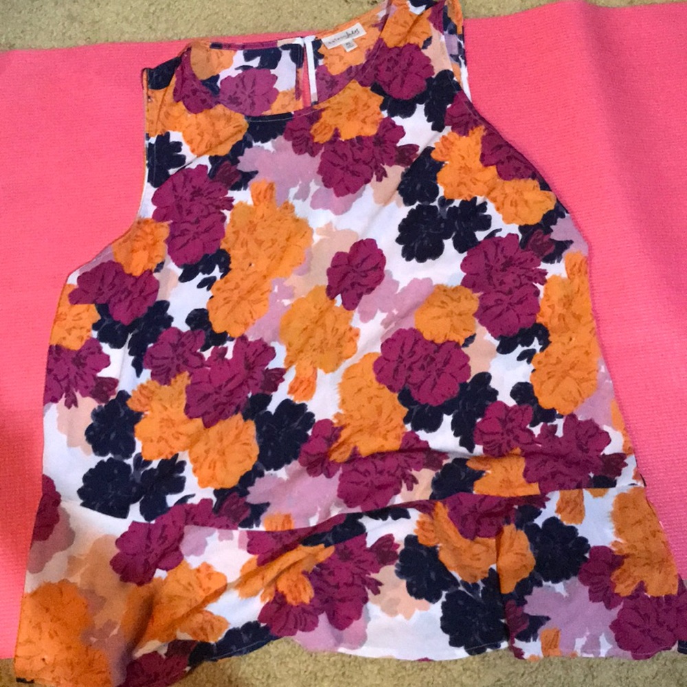 Floral tank